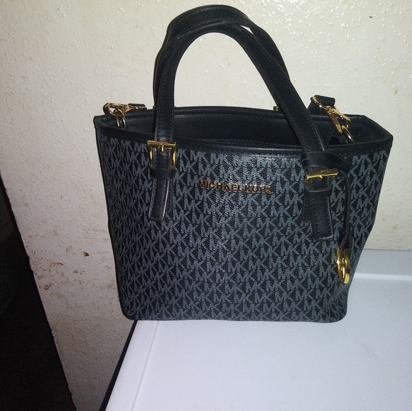 Michel Kors mini tote purse with strap - Picture 1 of 2